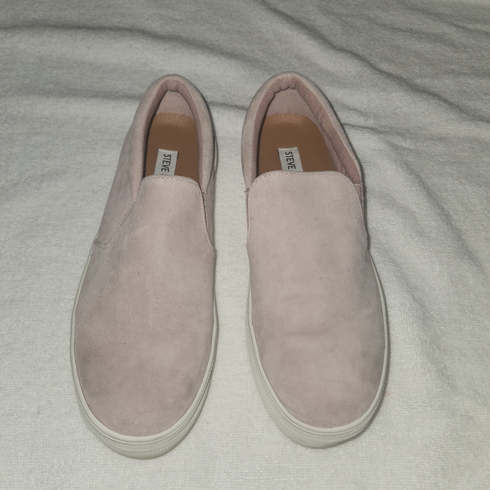 ‼️MAKE AN OFFER‼️Steve Madden Gills Light Mauve Suede Slip-On Sneakers Size 8.5